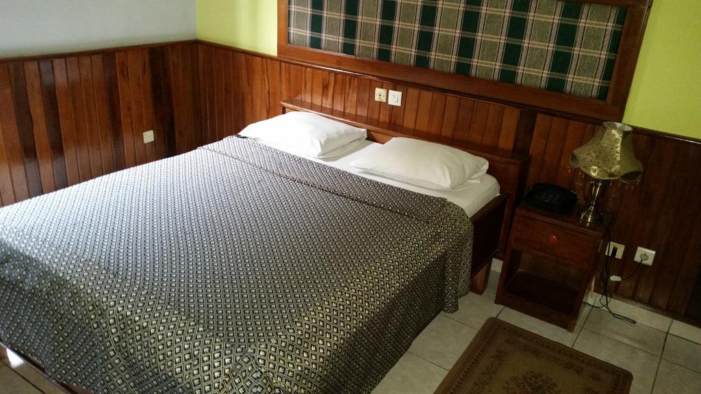 Saffana Hotel 杜阿拉 外观 照片