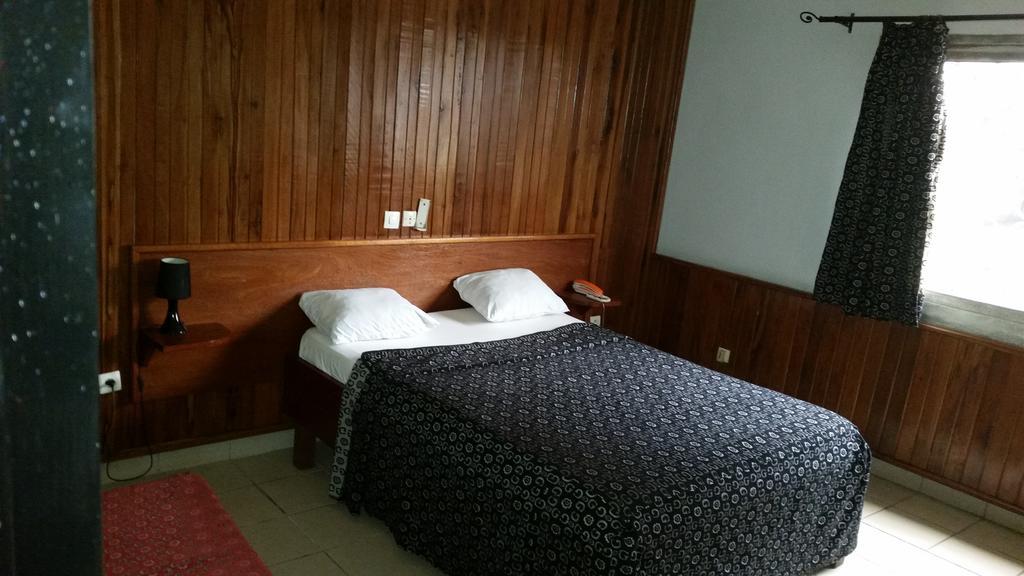 Saffana Hotel 杜阿拉 客房 照片