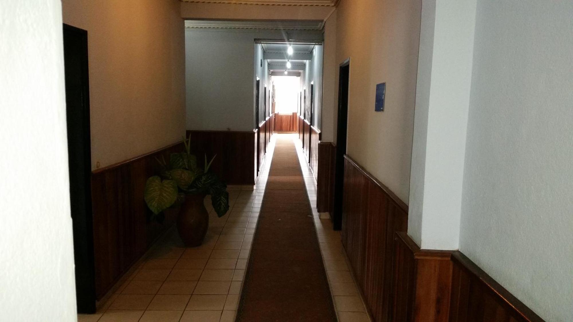 Saffana Hotel 杜阿拉 外观 照片