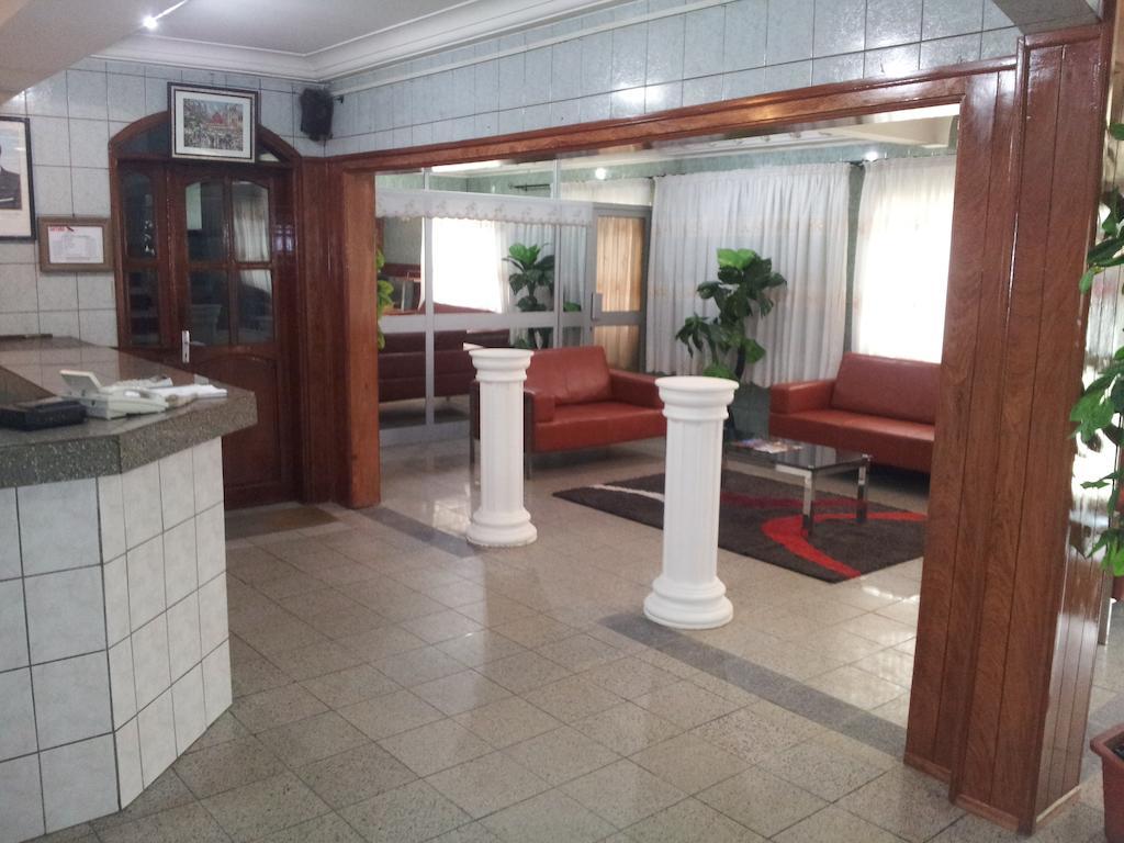 Saffana Hotel 杜阿拉 外观 照片