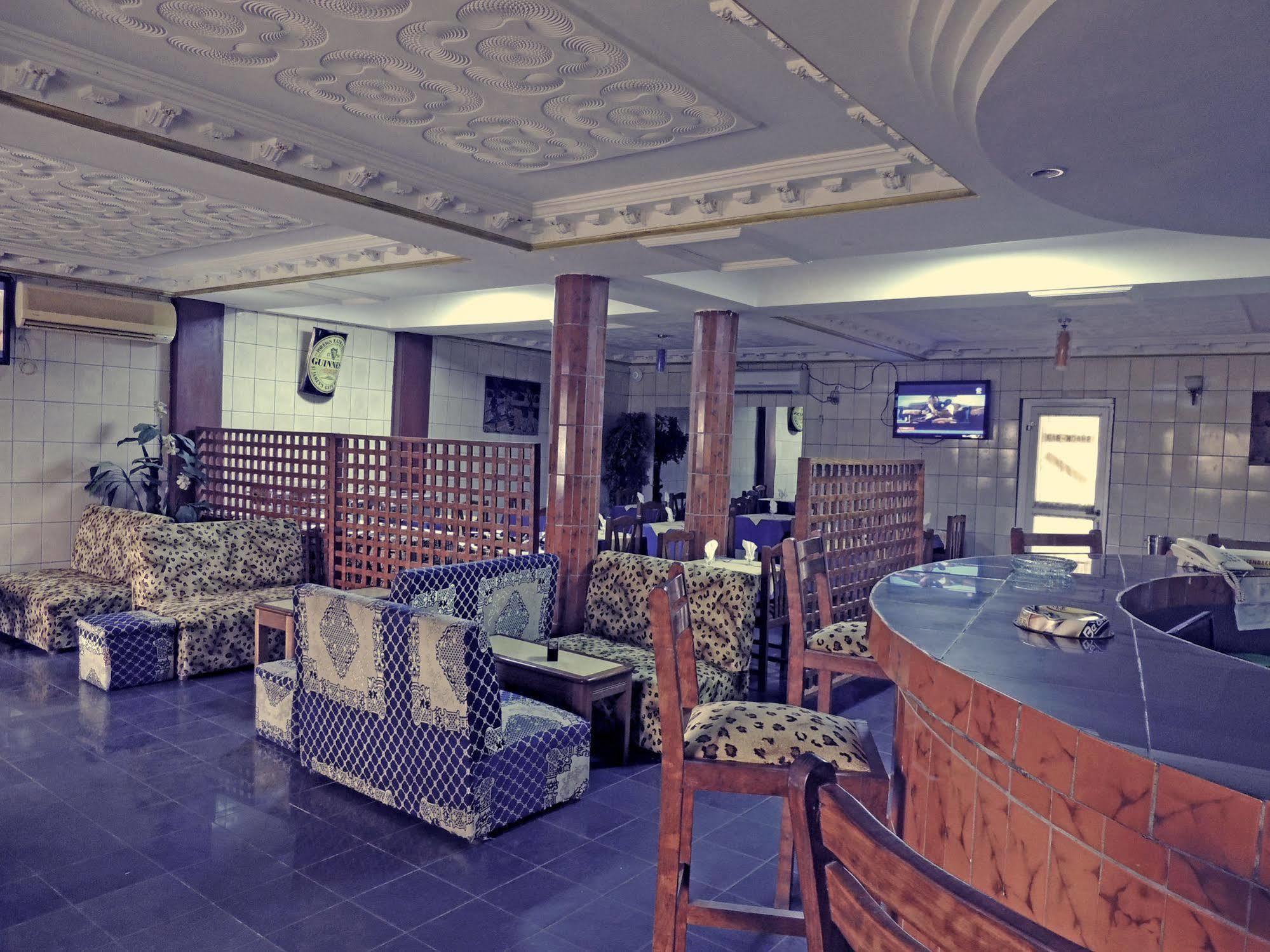 Saffana Hotel 杜阿拉 外观 照片